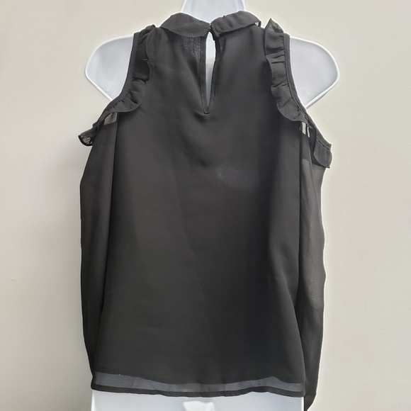 Altar'd State Black Floral Embroidered Cold Shoulder Top Size Small - Picture 2 of 7